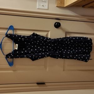 Verse sleeveless, V-neck dress